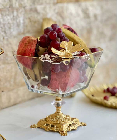 Characteristic Crystal With Butterlies